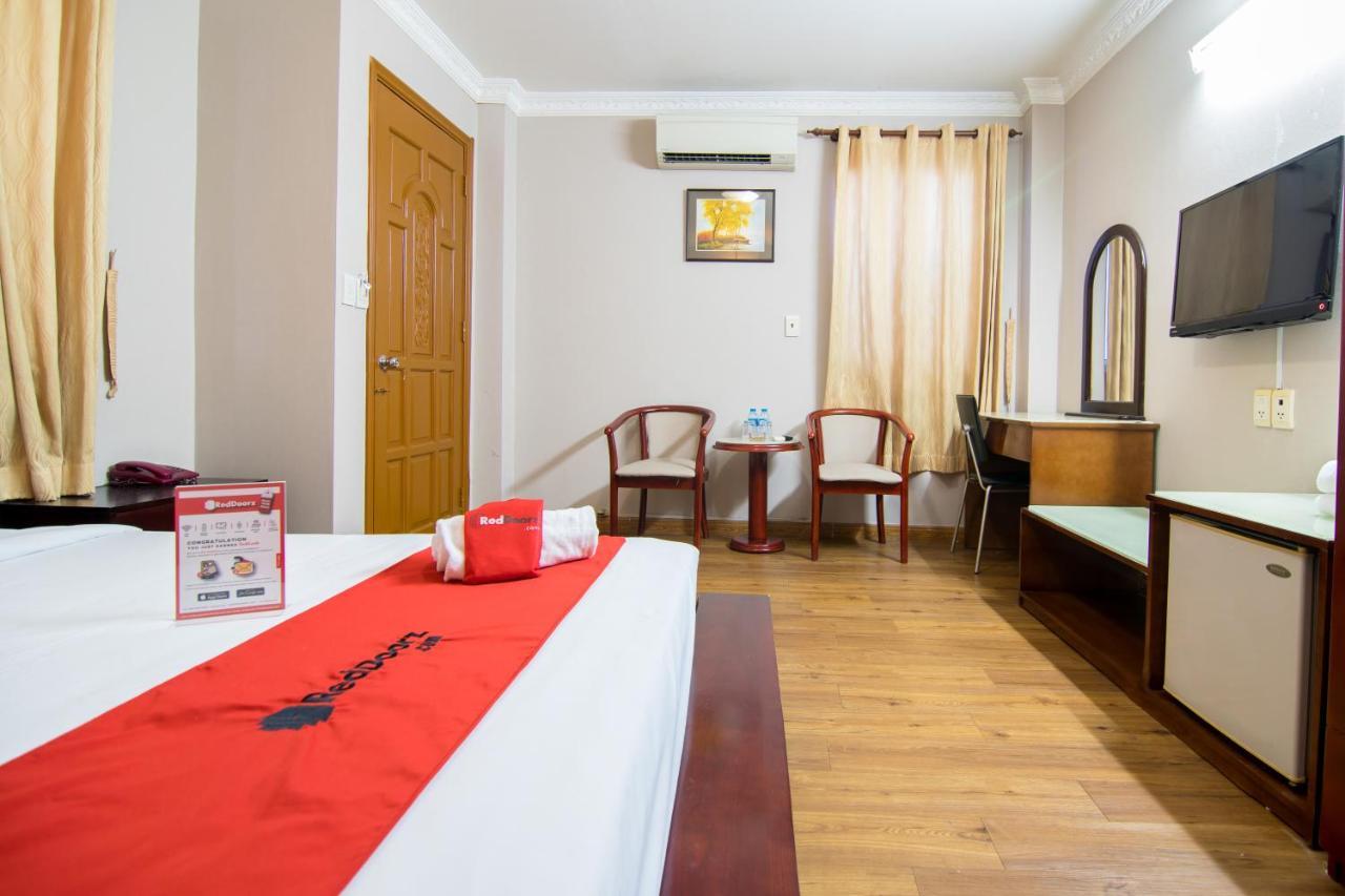 Quynh Giang Hotel Near Hiecc Хошимин Экстерьер фото