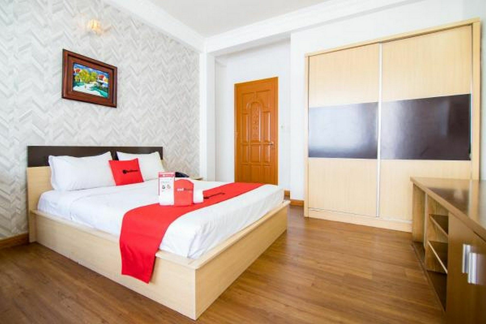Quynh Giang Hotel Near Hiecc Хошимин Экстерьер фото